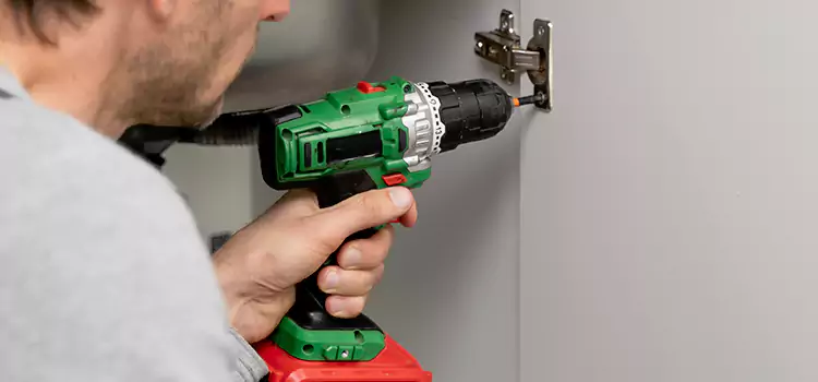 Commercial Door Hinge Repair Lakeland