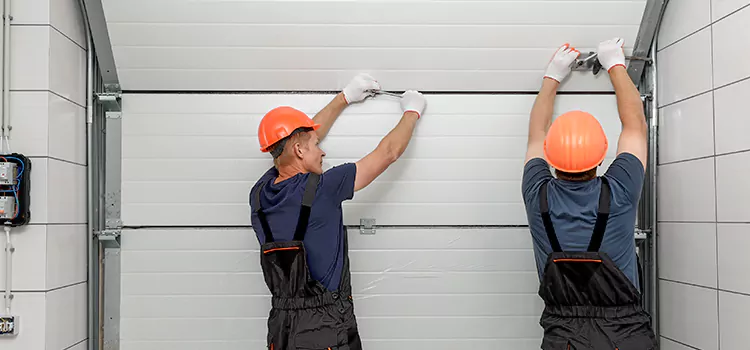 Choose Us for Your Garage Door Needs in Lakeland