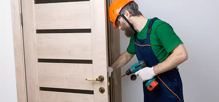 Replace Internal Door Handle with Lock Lakeland